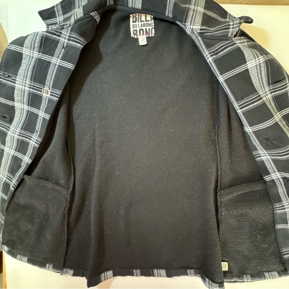 Billabong Jacket Womens Medium Black Plaid Tapered Waist Pea Coat With Pockets - Picture 7 of 16